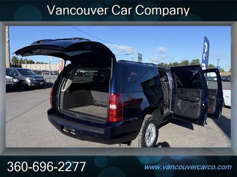 Used 2009 Chevrolet Suburban LT AWD/4WD image 33