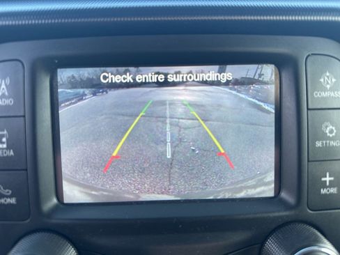 Used 2018 Jeep Wrangler Unlimited Sport image 23