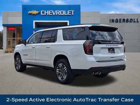 Used 2025 Chevrolet Suburban Z71 AWD/4WD image 24