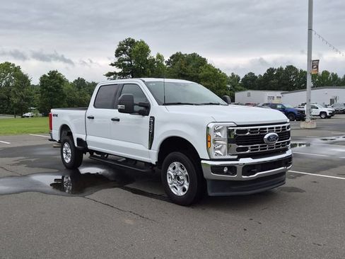 Used 2026 Ford F250 XLT AWD/4WD image 15