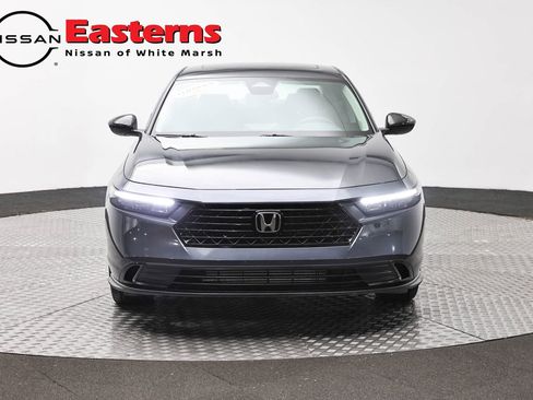 Used 2025 Honda Accord SE image 2