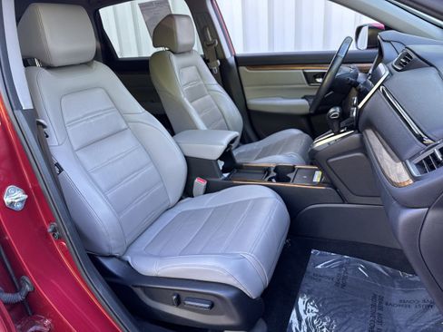 Used 2020 Honda CR-V Touring image 16
