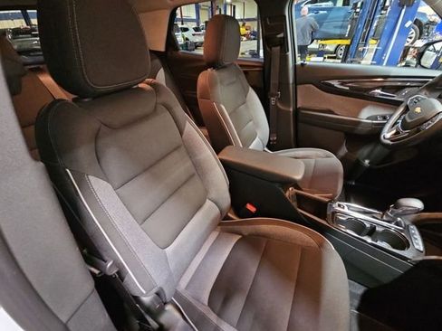 New 2025 Chevrolet TrailBlazer LT w/ LT Cold Weather Package image 26