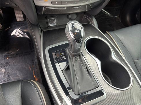 Used 2020 INFINITI QX60 Luxe w/ Essential Package image 39