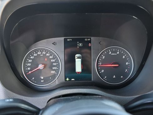 Used 2023 Mercedes-Benz Sprinter 144 Cargo image 10