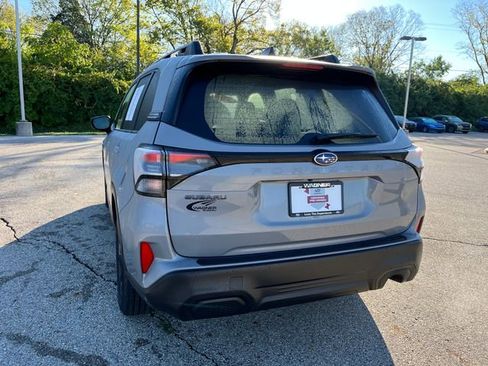 Certified 2025 Subaru Forester Premium image 5