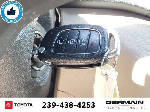 Used 2017 Hyundai Tucson SE image 32