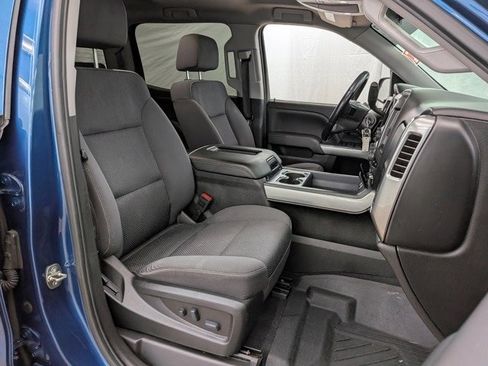 Used 2018 Chevrolet Silverado 1500 LT w/ All Star Edition image 19