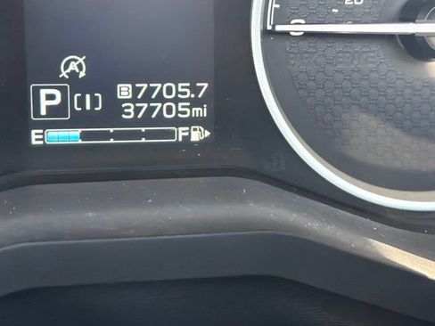 Used 2023 Subaru Forester Premium AWD/4WD image 12