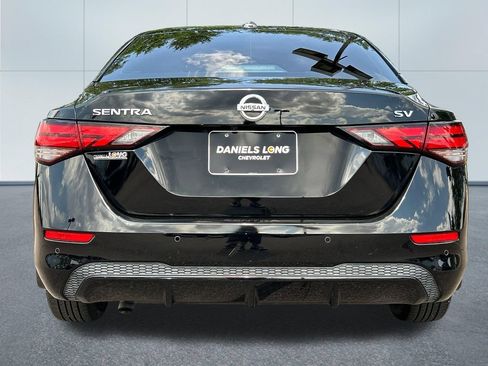 Used 2020 Nissan Sentra SV w/ Trunk Package FWD image 4