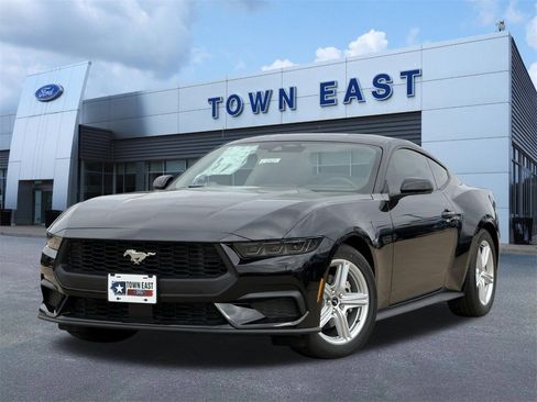 New 2026 Ford Mustang Premium image 23