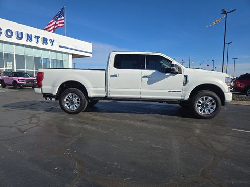 Used 2021 Ford F250 Limited image 4