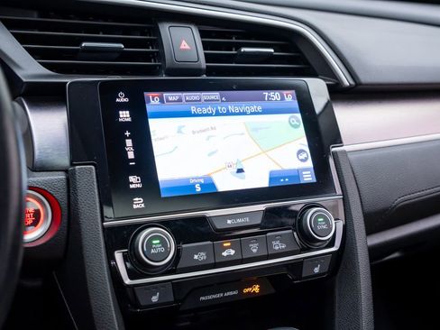 Used 2018 Honda Civic Touring image 24