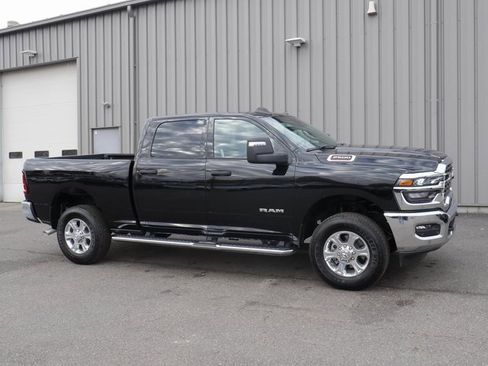 Used 2025 RAM 2500 Big Horn image 7