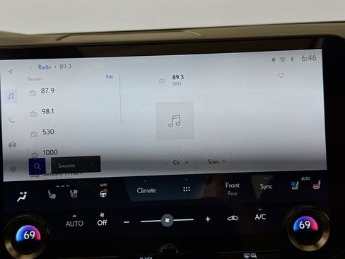 Used 2023 Lexus RX 500h F Sport AWD/4WD image 15