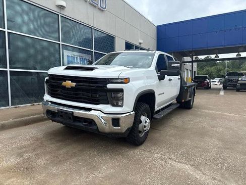 Used 2024 Chevrolet Silverado 3500 W/T w/ WT Convenience Package AWD/4WD image 4