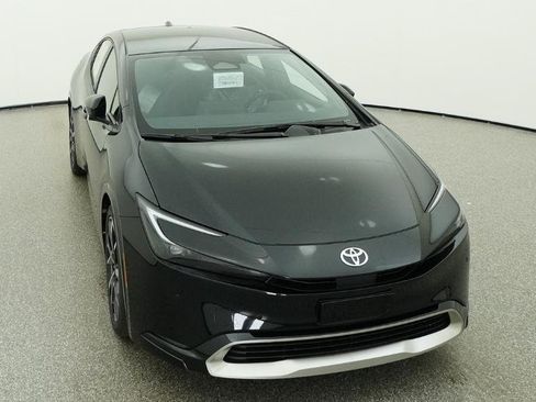 New 2026 Toyota Prius Plug-In Hybrid FWD image 42