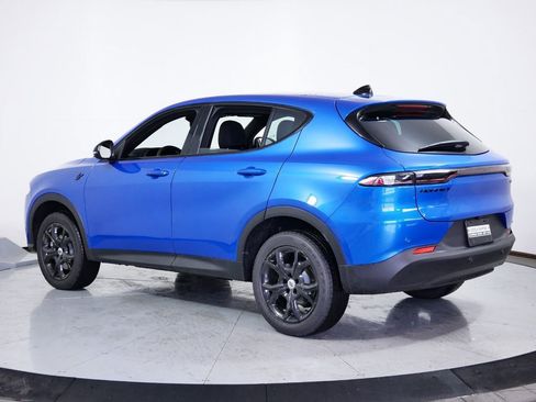 Used 2024 Dodge Hornet GT w/ GT Blacktop Package image 17