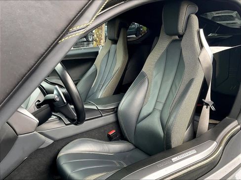 Used 2017 BMW i8 AWD/4WD image 25