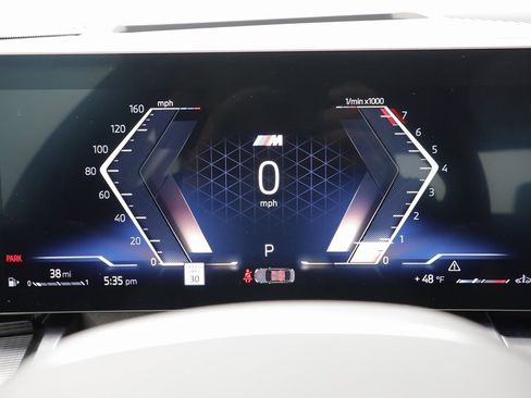 New 2026 BMW 530i xDrive w/ M Sport Package image 8