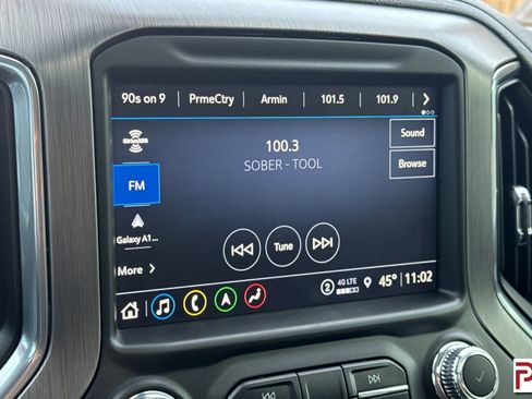 Certified 2023 GMC Sierra 3500 Denali w/ Denali Black Diamond Edition image 21