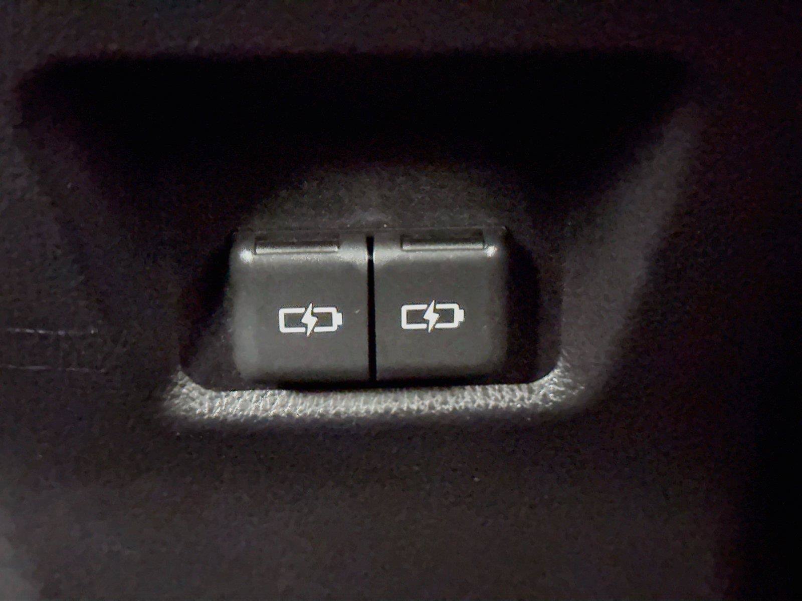 Certified 2024 Toyota RAV4 XLE AWD/4WD image 35