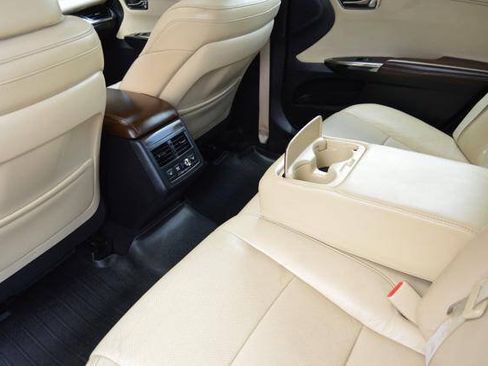 Used 2013 Toyota Avalon Limited FWD image 27