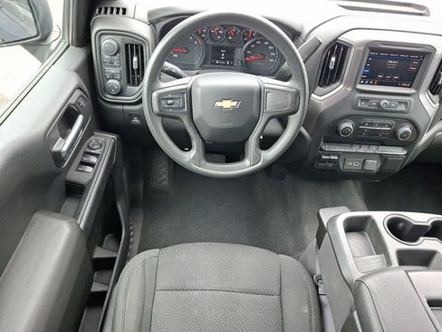Used 2021 Chevrolet Silverado 1500 Custom AWD/4WD image 11