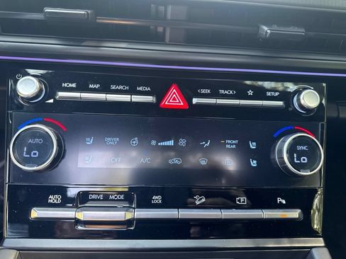 Used 2026 Hyundai Santa Fe Calligraphy AWD/4WD image 18