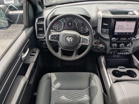 New 2026 RAM 1500 Big Horn AWD/4WD image 15