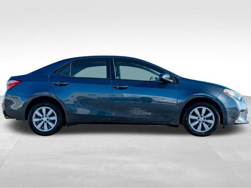 Used 2016 Toyota Corolla LE image 8