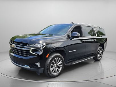 Used 2023 Chevrolet Suburban LT w/ LT Signature Plus Package
