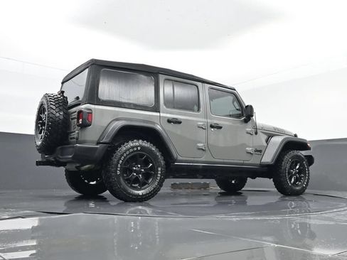 Used 2022 Jeep Wrangler Unlimited Sport AWD/4WD image 24