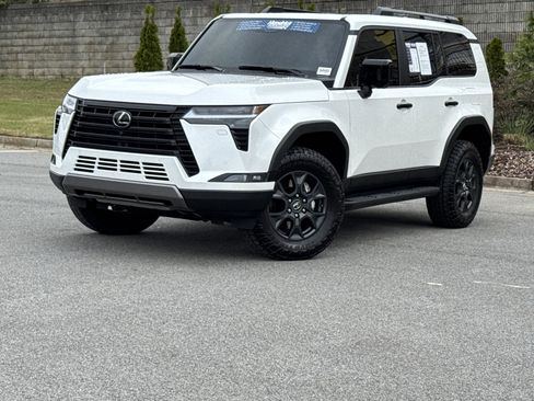 Used 2024 Lexus GX 550 image 5