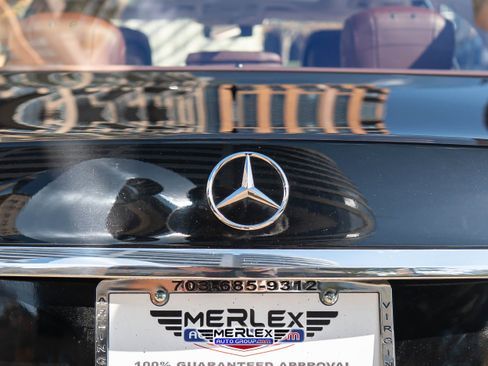 Used 2018 Mercedes-Benz S 560 4MATIC Sedan w/ Premium Package image 50