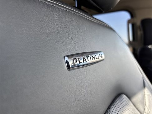 Used 2020 Ford Expedition Max Platinum image 28