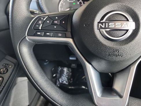 Certified 2025 Nissan Sentra SV FWD image 24