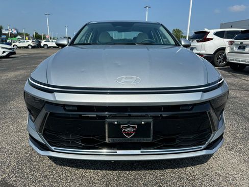 Used 2025 Hyundai Sonata SEL FWD image 4