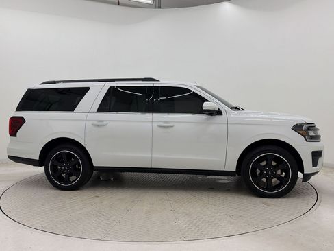 Used 2023 Ford Expedition Max Limited AWD/4WD image 8