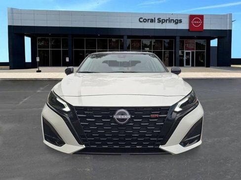 New 2026 Nissan Altima 2.5 SR w/ SR Premium Package FWD image 8