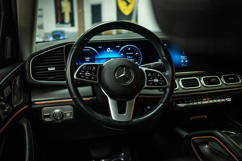 Used 2020 Mercedes-Benz GLS 450 4MATIC image 17