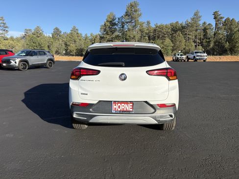 Used 2023 Buick Encore GX Preferred w/ Cold Weather Comfort Package FWD image 9