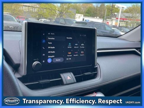 Certified 2025 Toyota RAV4 XLE AWD/4WD image 35