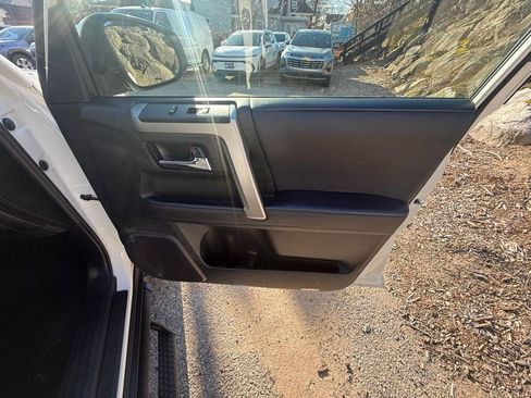 Used 2022 Toyota 4Runner Trail Special Edition AWD/4WD image 20