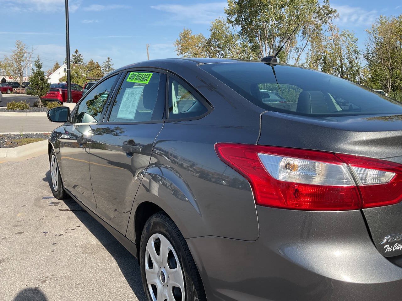 Used 2012 Ford Focus S FWD image 5