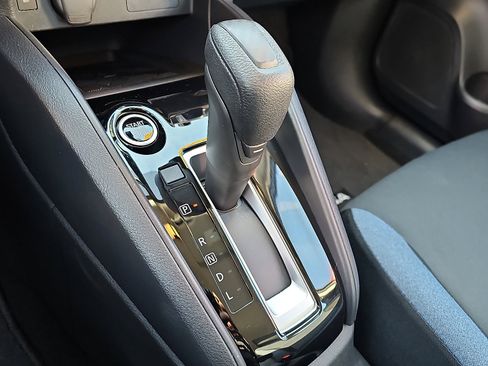 Certified 2025 Nissan Versa SV w/ Trunk Package image 15