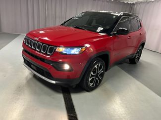 Used 2023 Jeep Compass Limited AWD/4WD video 3