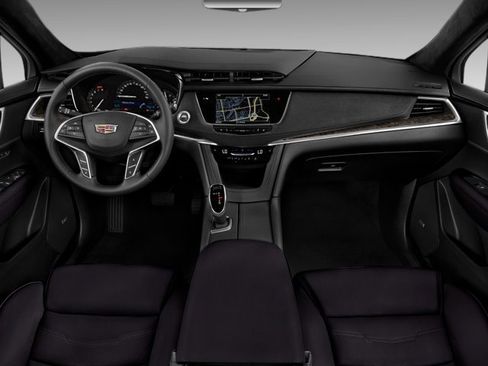 Used 2016 Cadillac XTS Luxury w/ Driver Awareness Package image 3