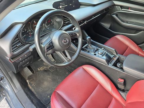 Used 2024 MAZDA MAZDA3 s image 15