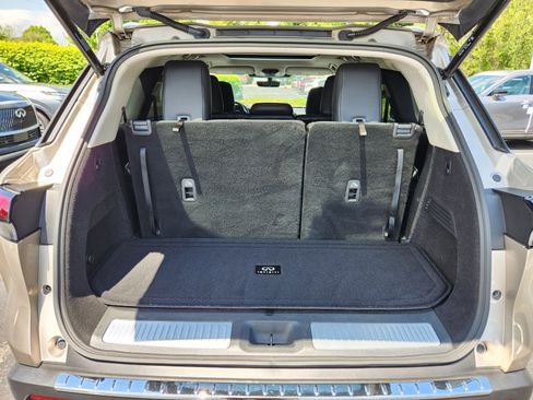 Certified 2023 INFINITI QX60 Luxe w/ Cargo Package AWD/4WD image 8